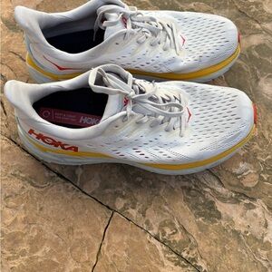Hoka Men's Clifton 8 Size 12.5 Wide